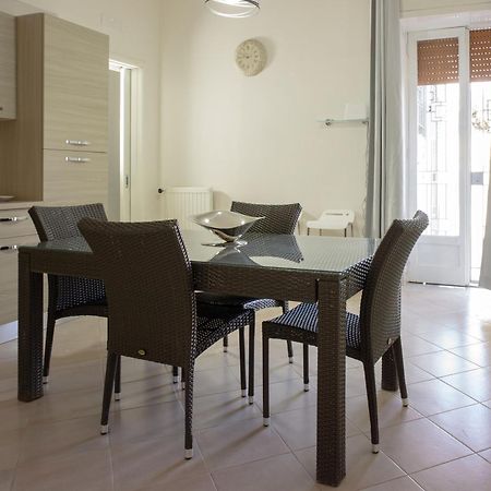פומפיי Apartment Enea מראה חיצוני תמונה